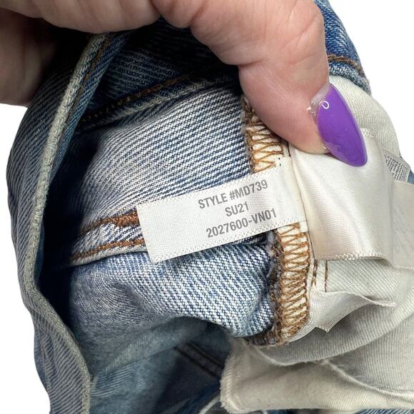 Madewell Relaxed Denim Shorts Mid Rise Button Fly Destroyed Hem Edition 29 - Picture 9 of 12